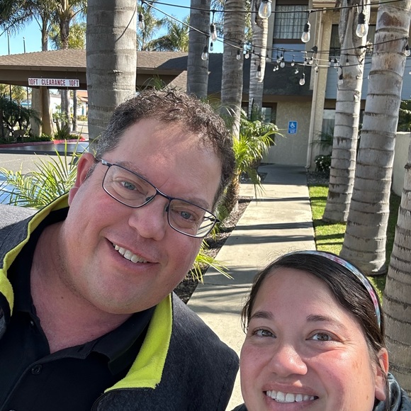 Meet your Posher, Denna - Picture 7 of 15